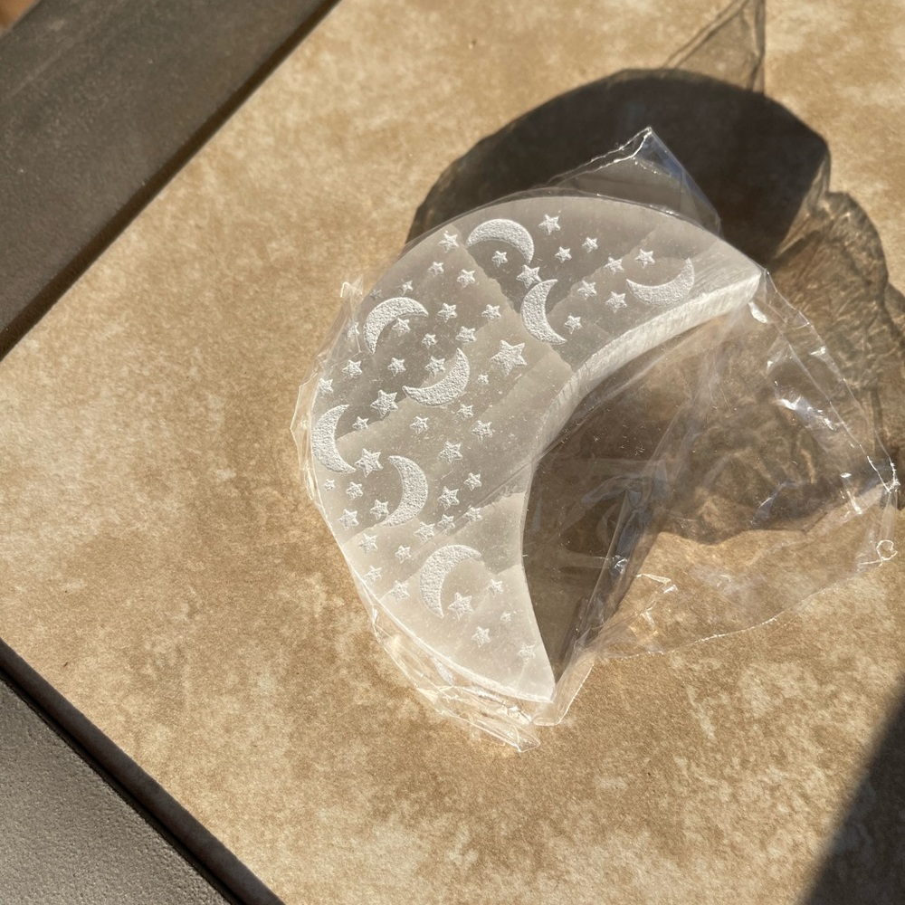 Small Selenite charging plate in shape of moon